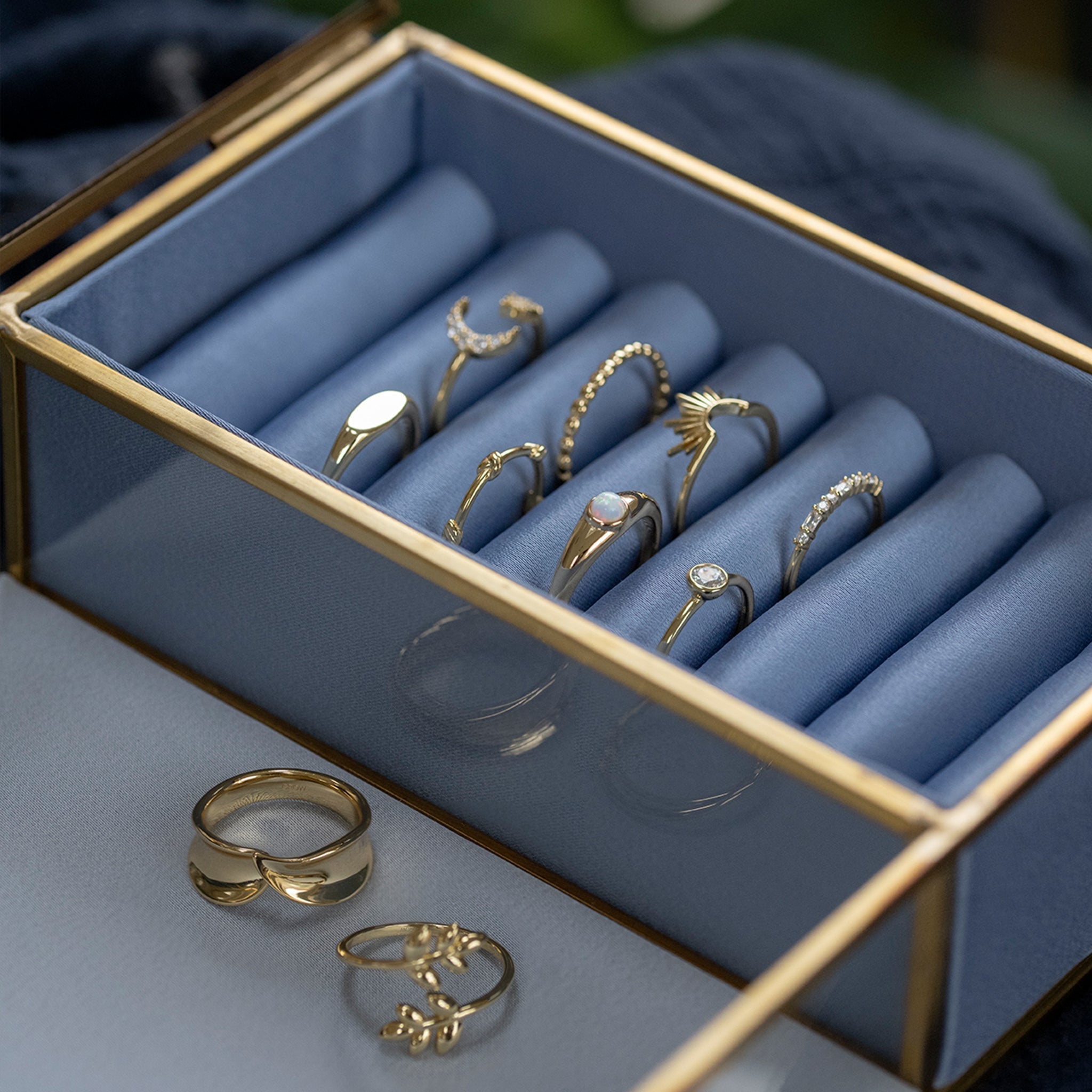 Calm Ring - Seek + Find