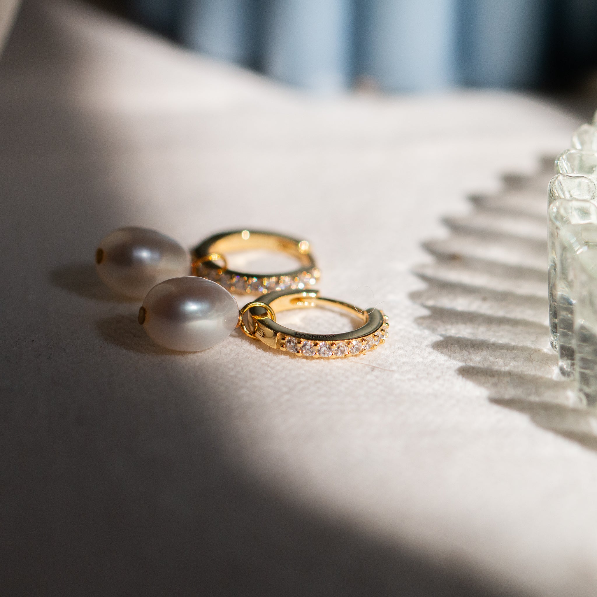 Pearl Droplets - Seek + Find