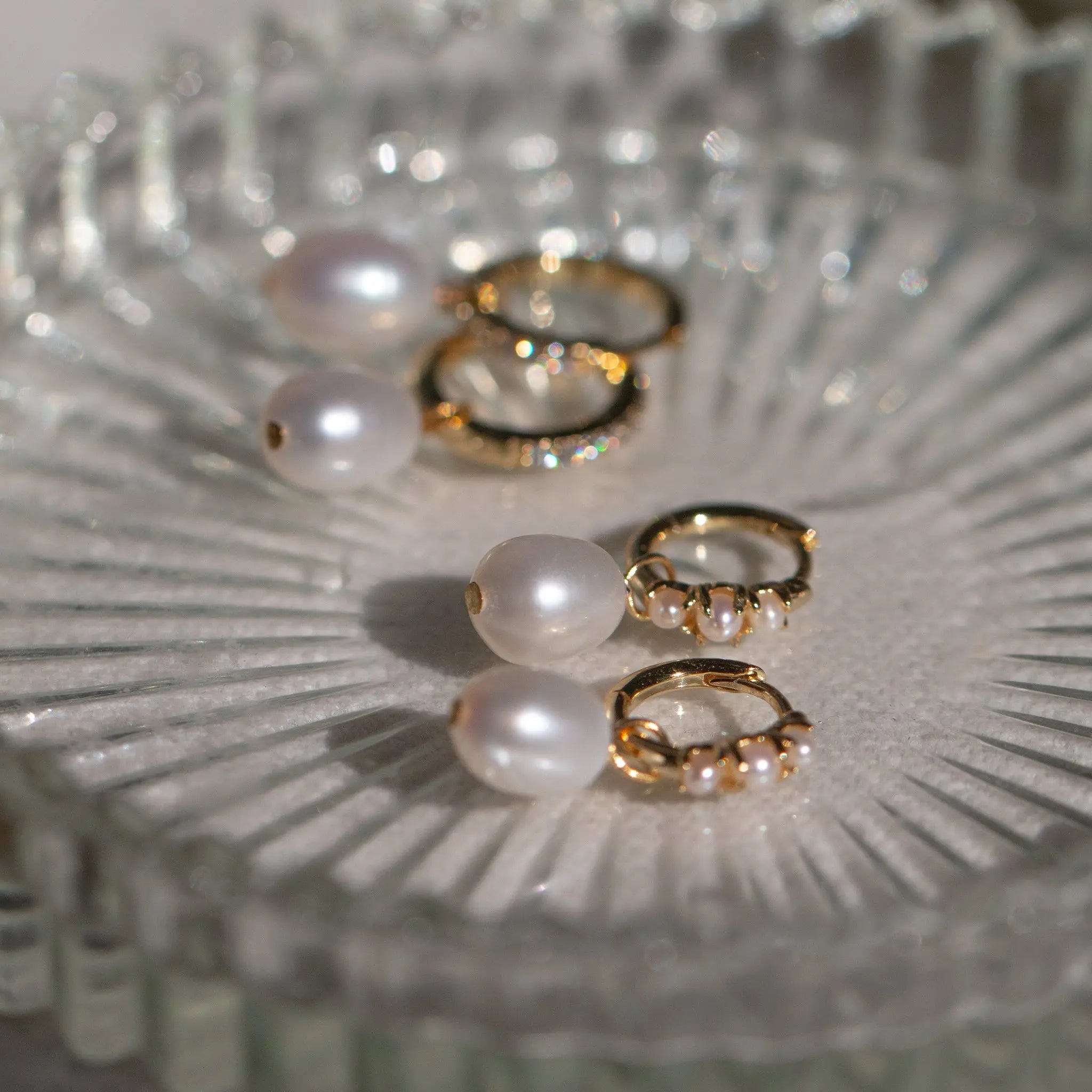 Pearl Droplets - Seek + Find