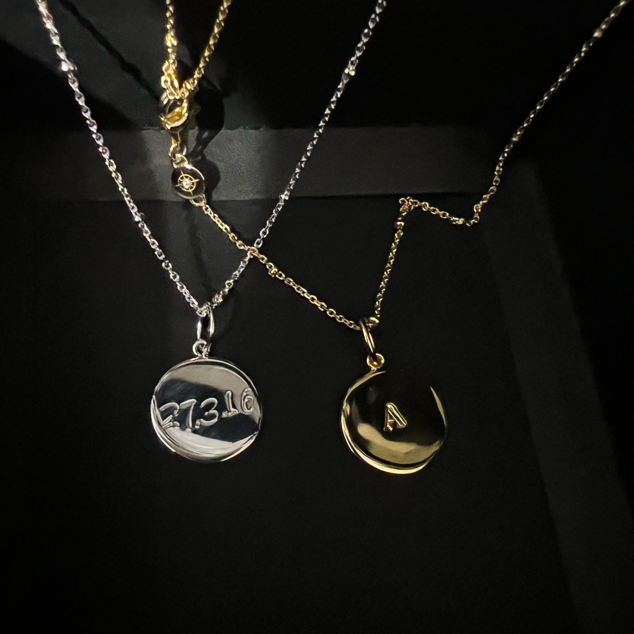 Regular Single Pendant (Gold or Silver) - Seek + Find