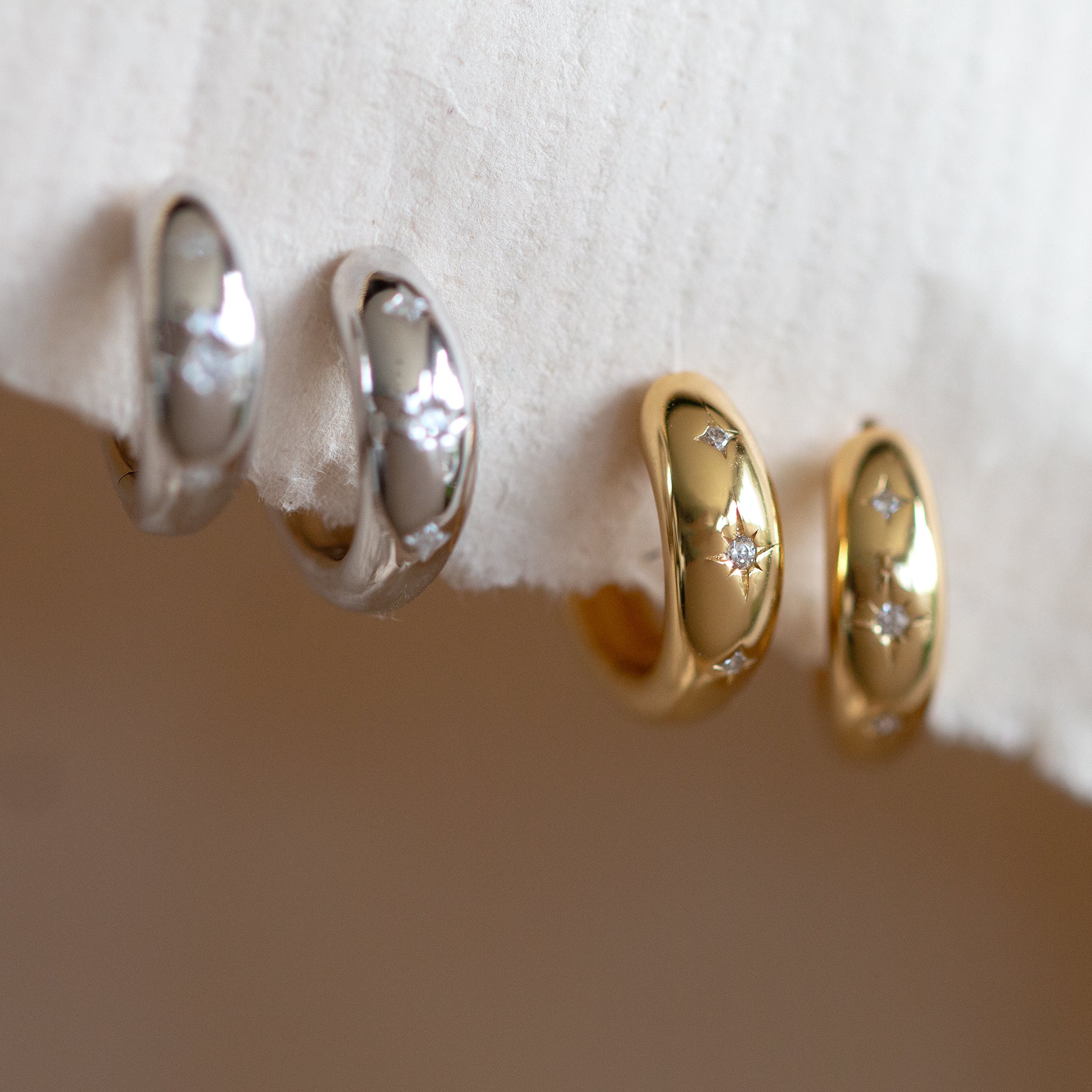 Shine Dome Huggies - Seek + Find