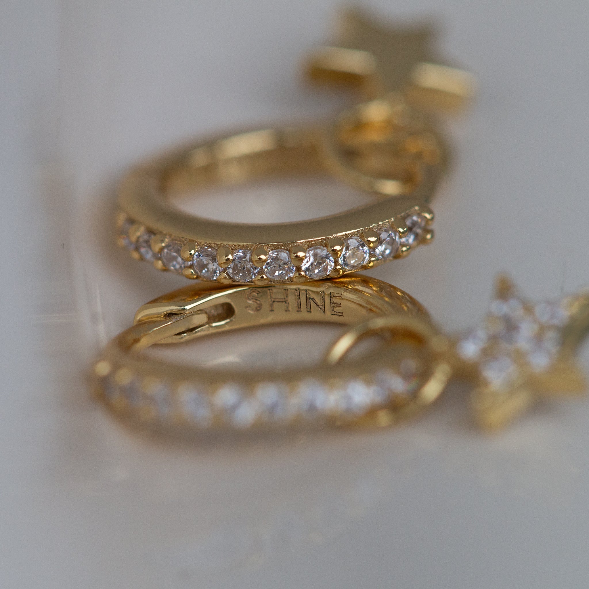 Shine Star Huggies Seek + Find