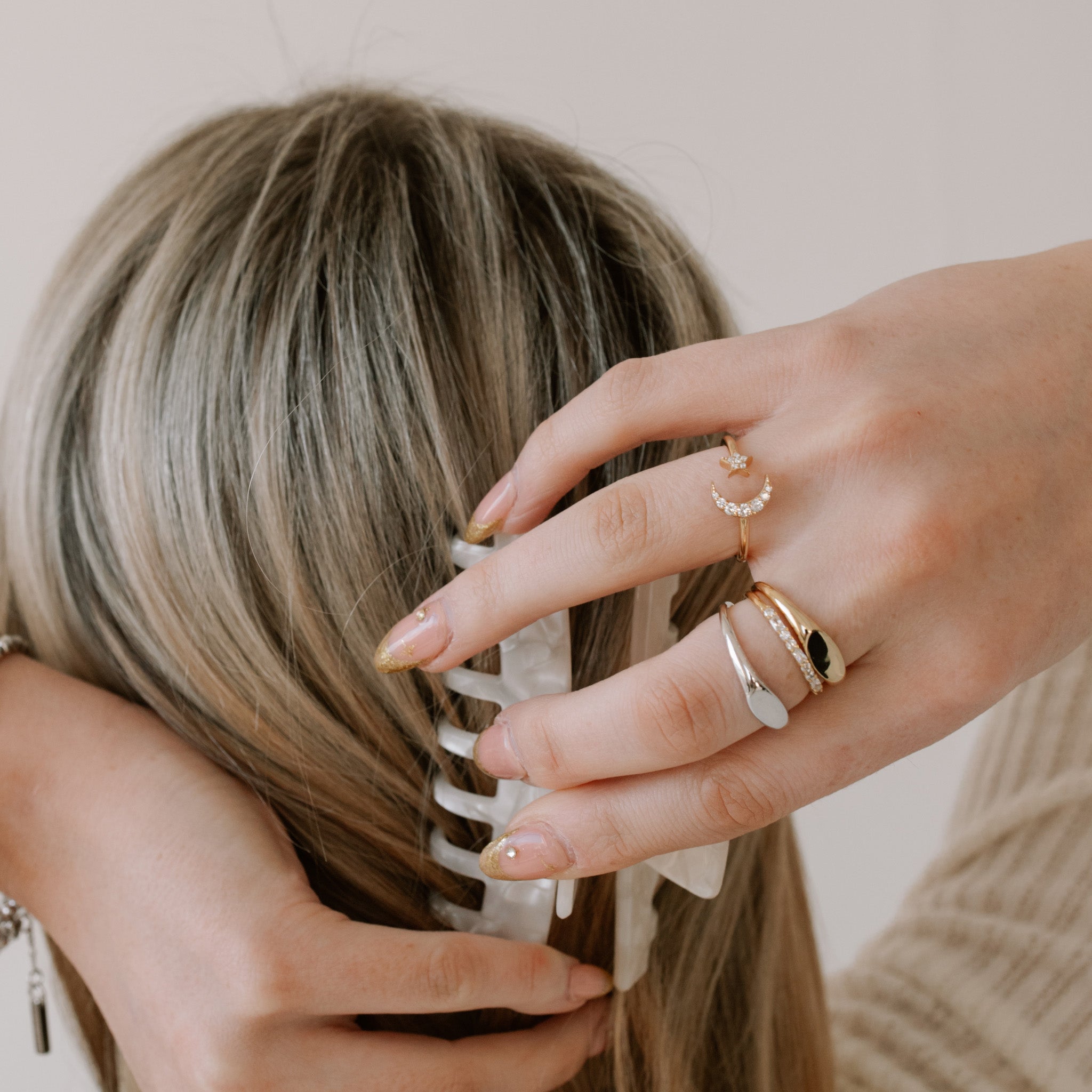 Interstellar Ring - Seek + Find