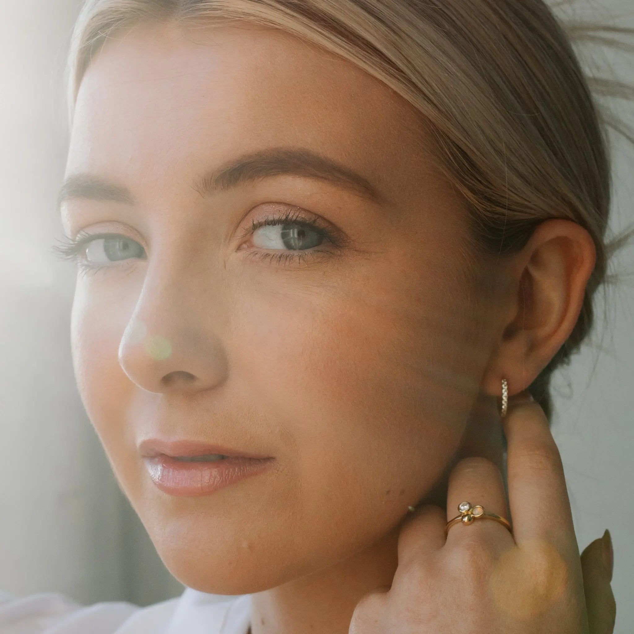 Wonder Huggies - Seek + Find